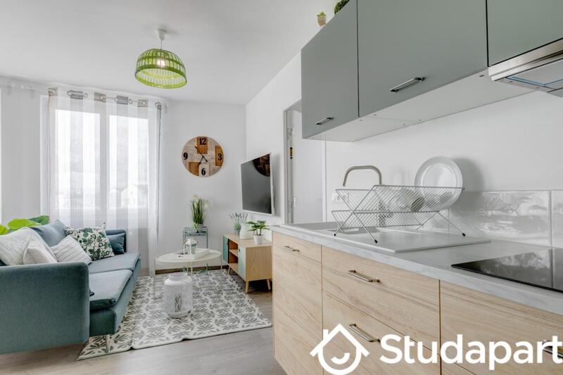 Chambre - 10 m² - 1 pièce