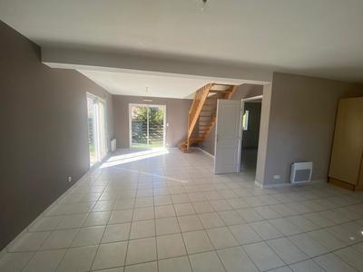 Maison - 101 m² - 5 pièces