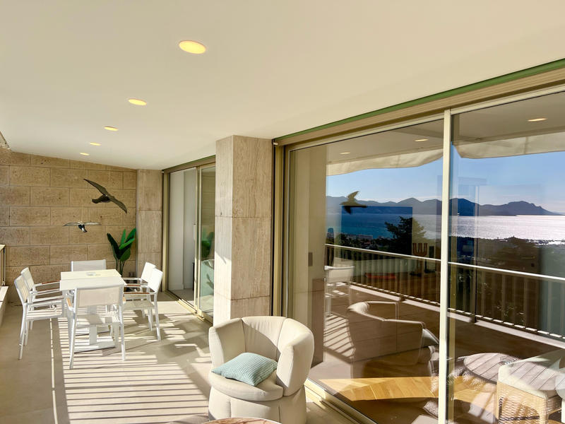 Appartement - 120 m² - 4 pièces