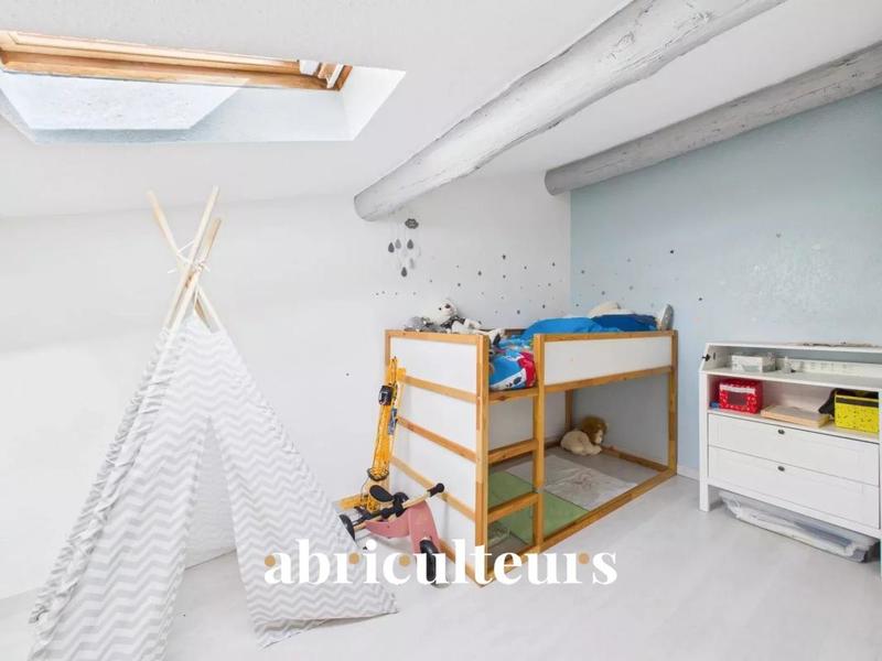 Appartement - 68 m² - 4 pièces