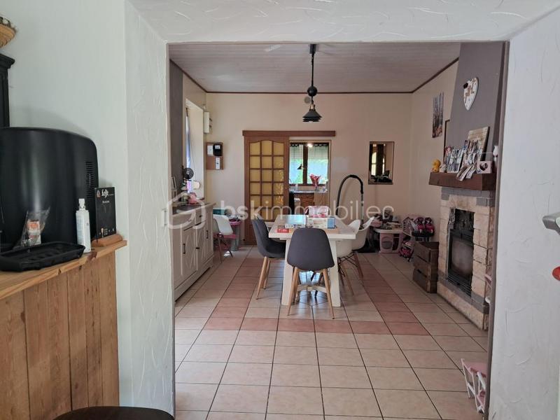 Château - 122 m² - 6 pièces