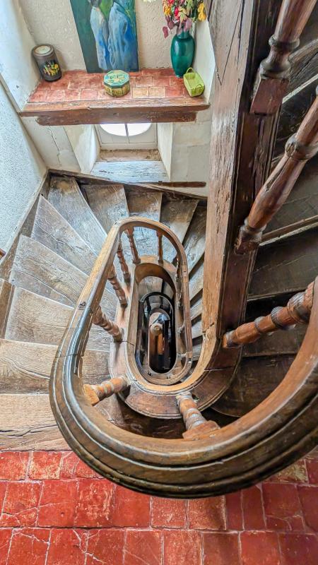 Demeure - 303 m² - 10 pièces