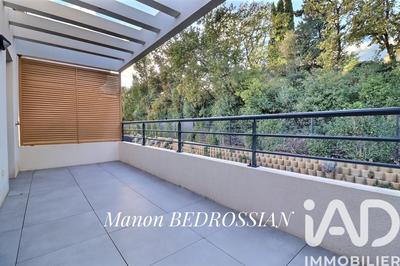 Appartement - 81 m² - 4 pièces