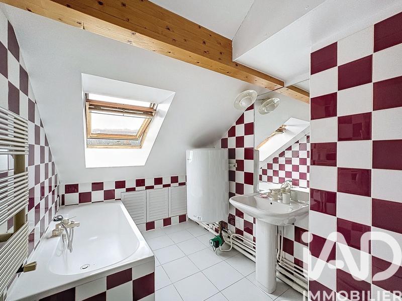 Maison - 175 m² - 6 pièces