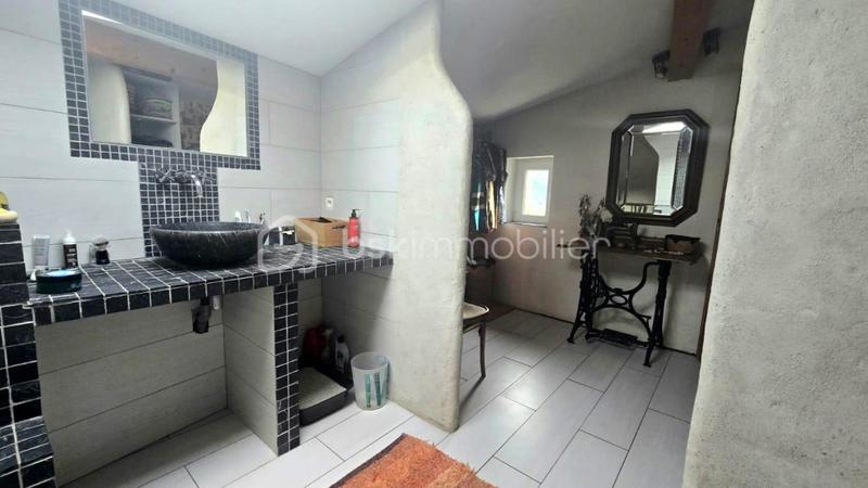 Maison - 87 m² - 4 pièces