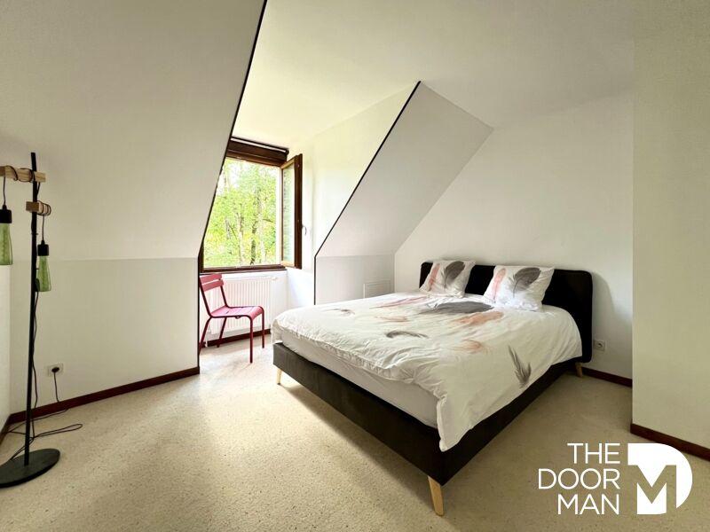 Propriété - 300 m² - 9 pièces