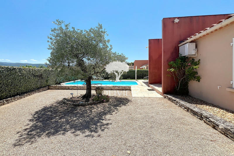 Villa - 100 m² - 4 pièces