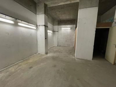 Garage - 114 m²
