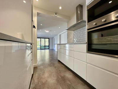 Maison - 119 m² - 6 pièces