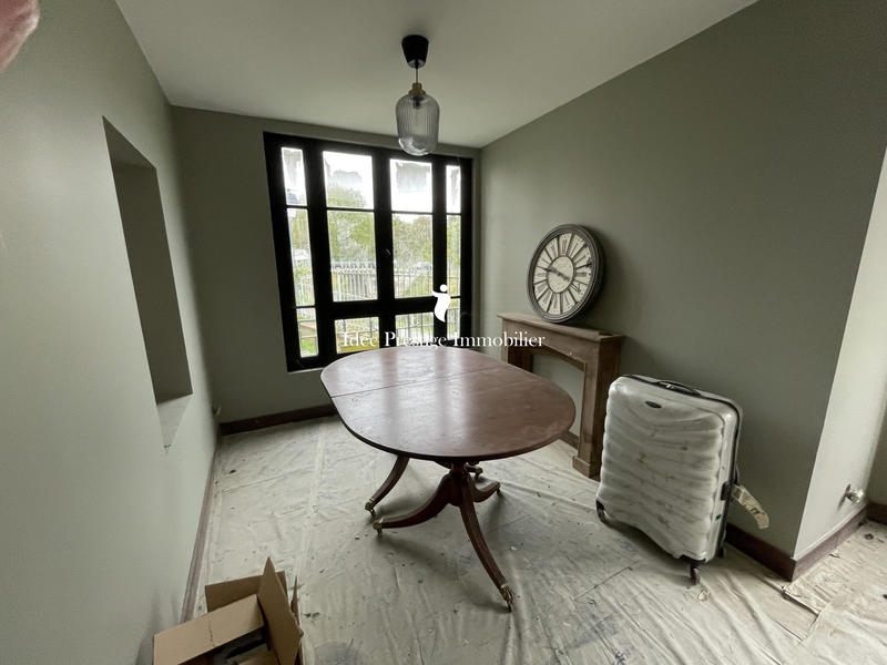 Maison ancienne - 513 m² - 18 pièces