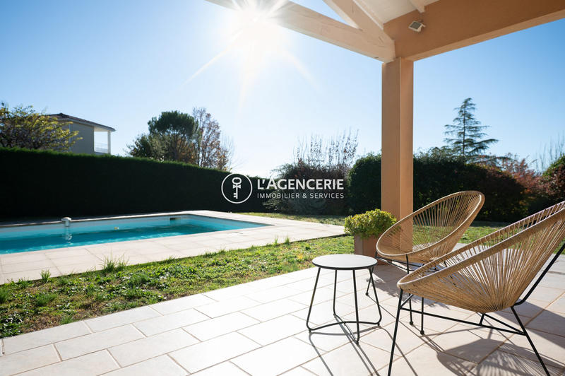 Maison - 130 m² - 5 pièces