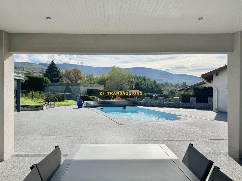 Villa - 188 m² - 5 pièces