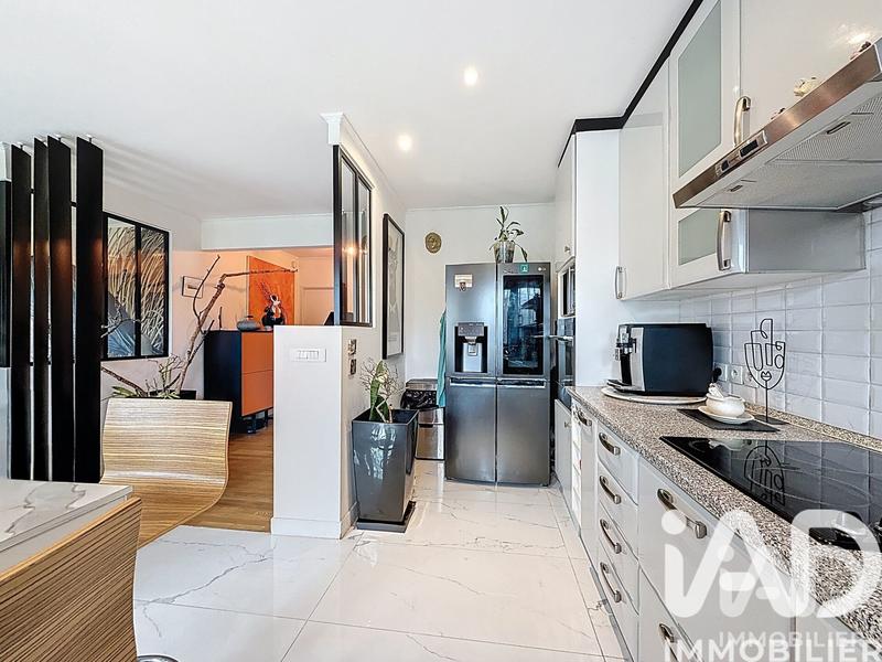 Appartement - 83 m² - 4 pièces