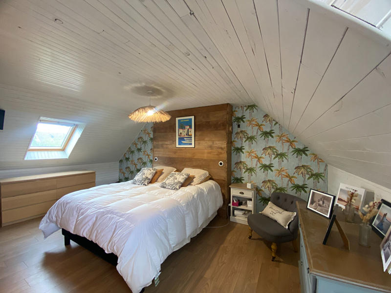 Maison - 139 m² - 8 pièces