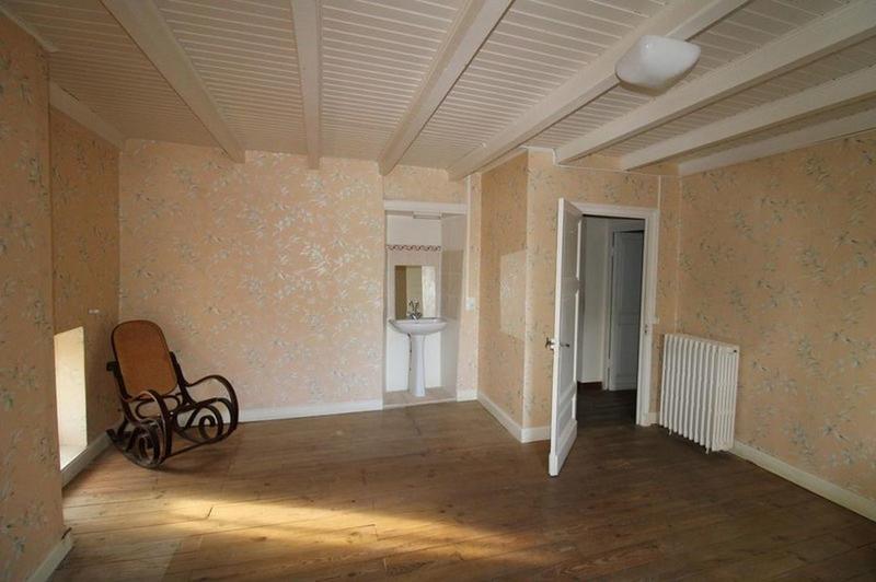 Maison de village - 125 m² - 5 pièces