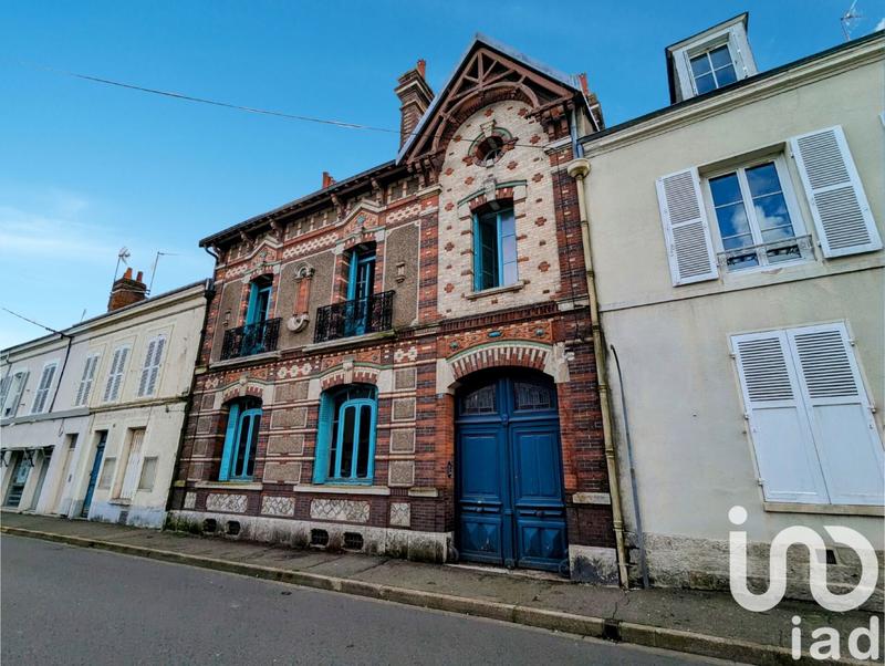 Maison de ville - 193 m² - 8 pièces