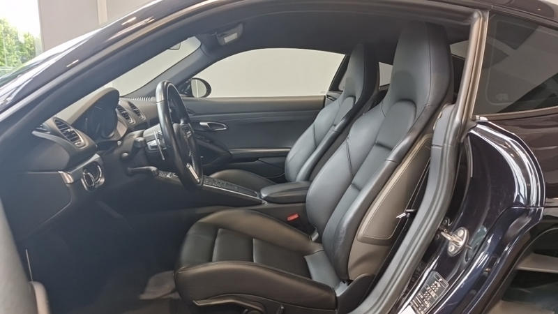 Porsche 718 Cayman s