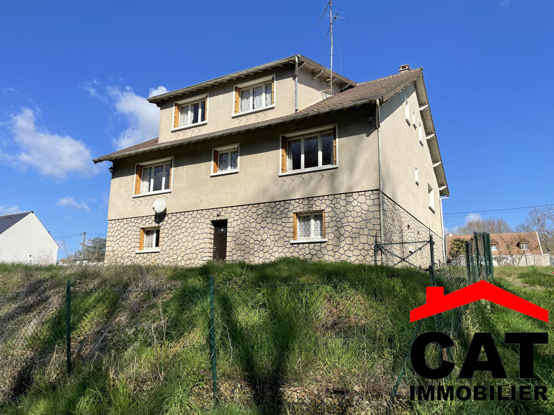 Maison traditionnelle - 210 m² - 6 pièces