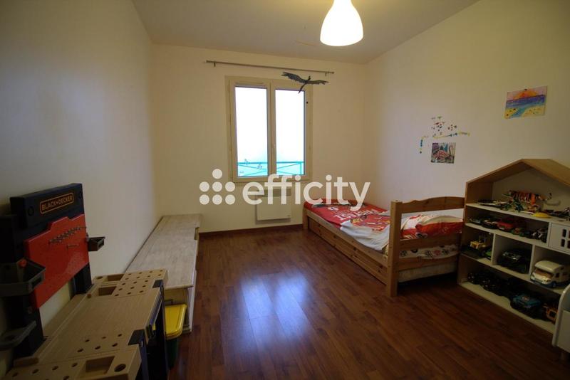 Villa - 146 m² - 8 pièces