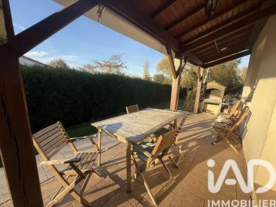 Maison - 108 m² - 5 pièces