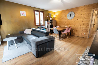 Appartement - 94 m² - 5 pièces