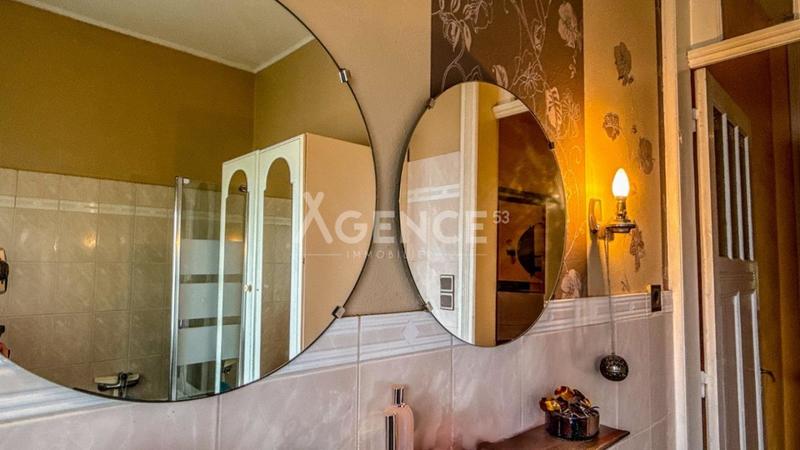 Maison de maîtres - 277 m² - 8 pièces