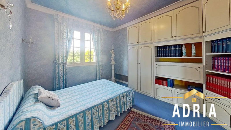 Villa - 195 m² - 6 pièces