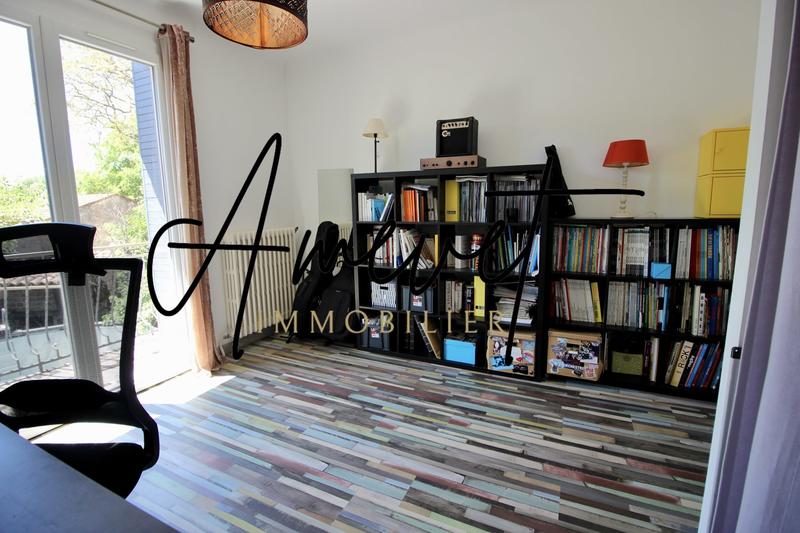 Villa - 145 m² - 6 pièces