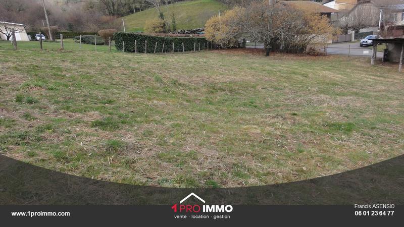 Terrain - 1 007 m²