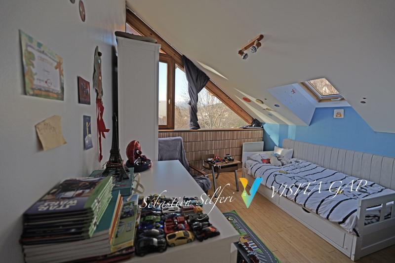 Maison - 110 m² - 6 pièces