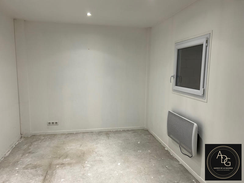 Local commercial - 120 m² - 3 pièces