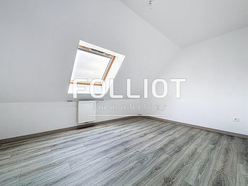 Maison - 98 m² - 5 pièces