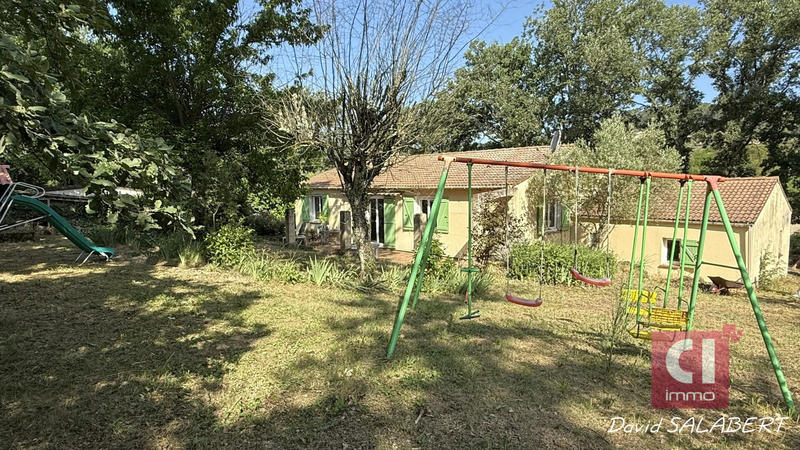 Maison - 135 m² - 6 pièces