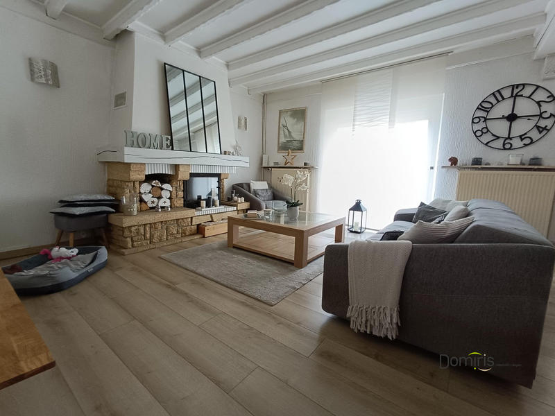 Maison - 182 m² - 7 pièces