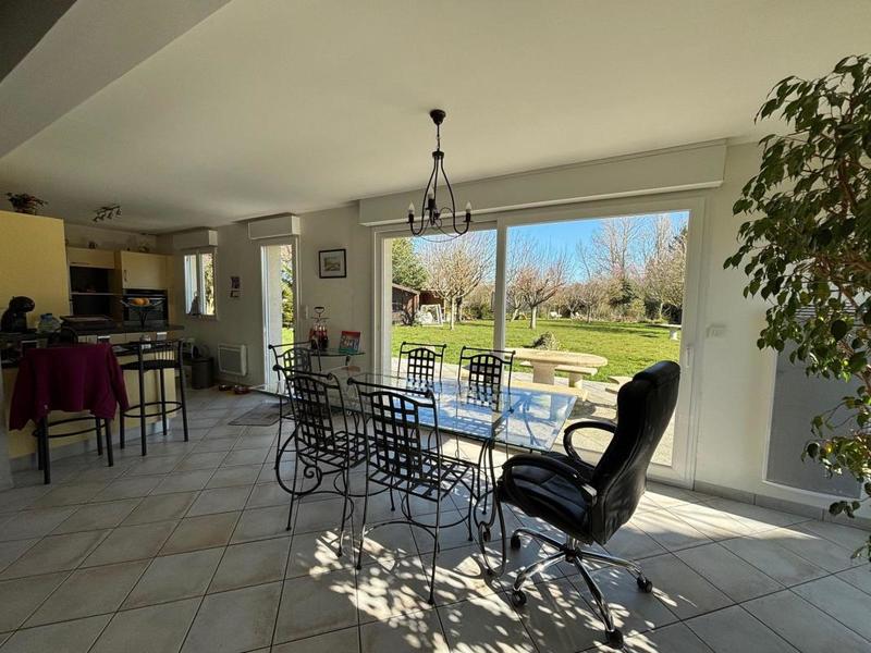 Maison - 192 m² - 5 pièces