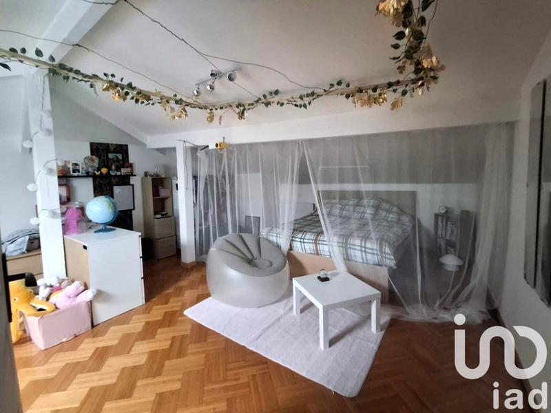 Maison - 160 m² - 5 pièces