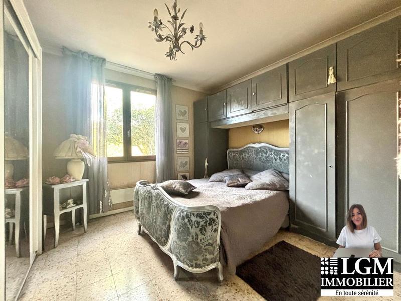 Villa - 90 m² - 4 pièces