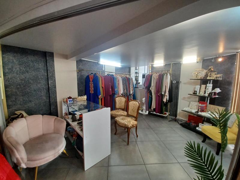 Local commercial - 47 m² - 2 pièces