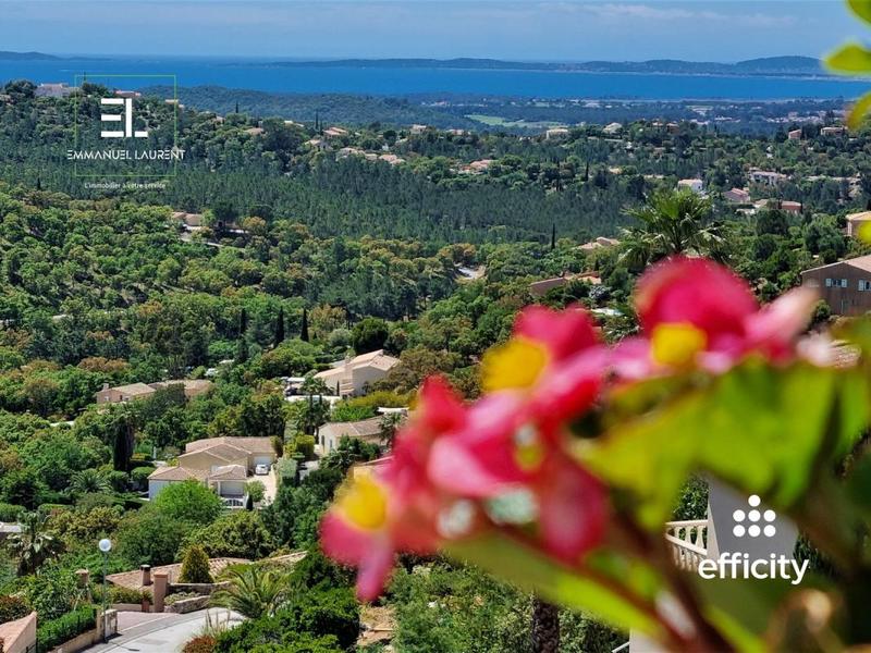 Demeure - 260 m² - 7 pièces