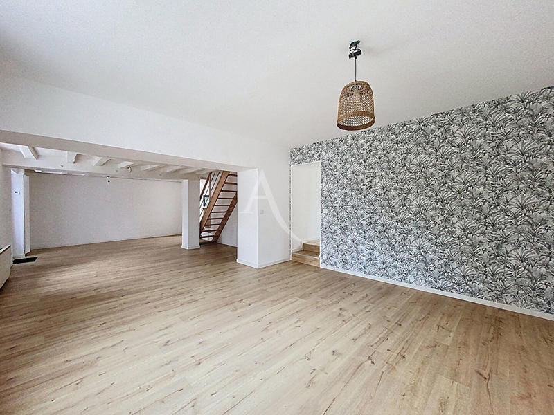 Maison - 122 m² - 5 pièces