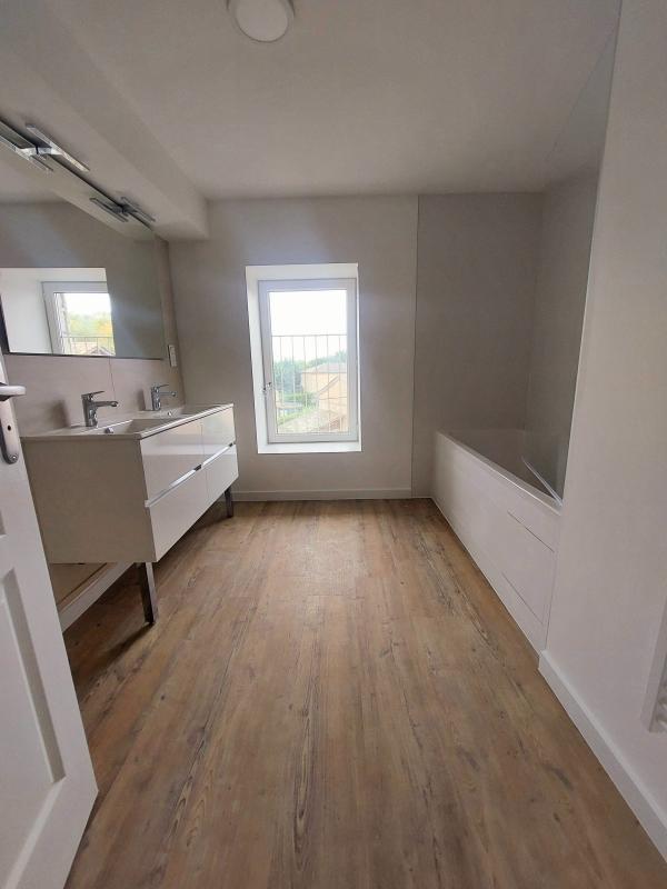 Maison - 175 m² - 6 pièces