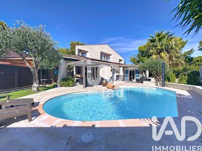 Maison de maîtres - 130 m² - 5 pièces