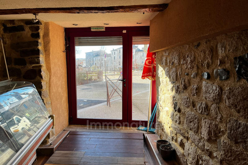 Maison - 90 m² - 3 pièces