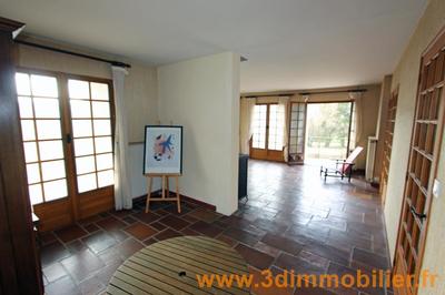 Maison - 306 m² - 10 pièces