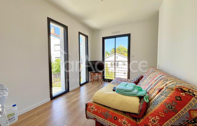 Maison - 104 m² - 4 pièces