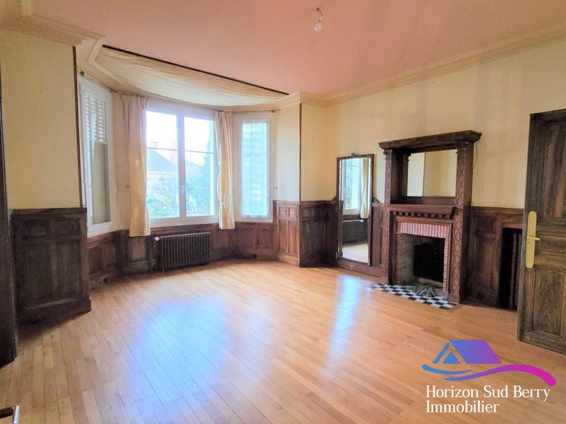 Maison - 176 m² - 10 pièces