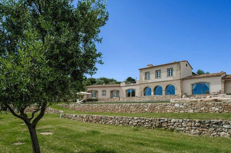 Villa - 625 m² - 10 pièces
