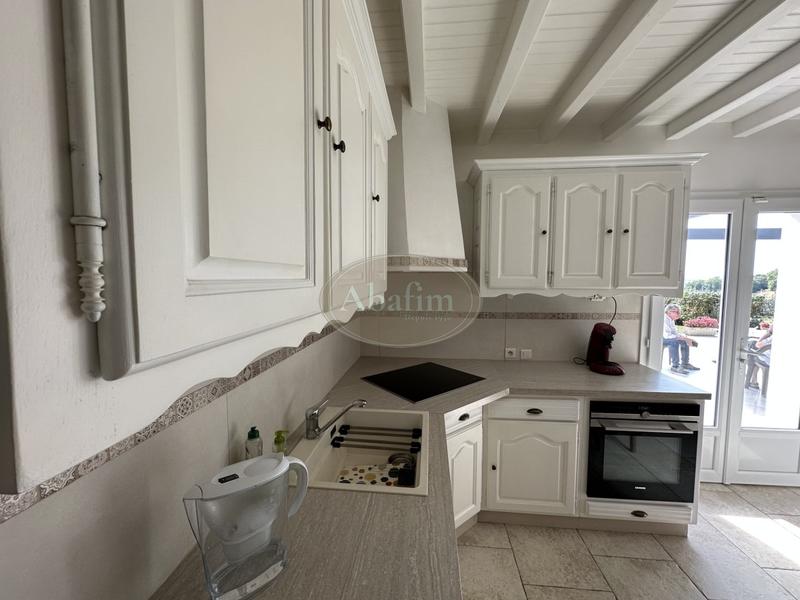 Maison - 165 m² - 6 pièces