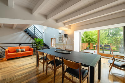 Appartement - 197 m² - 6 pièces