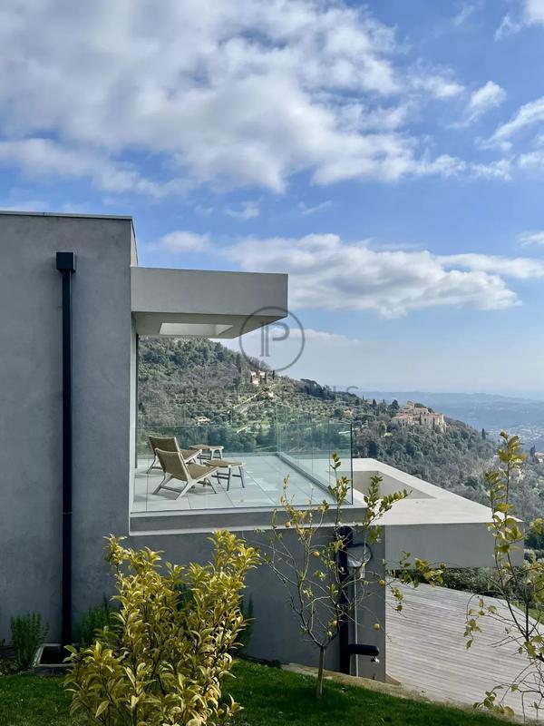 Villa - 445 m² - 7 pièces